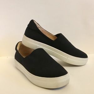 J-slides/nyc-ariana-slip-on-sneakers barely worn